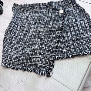 Black & White Tweed Mini Skirt with Fringe